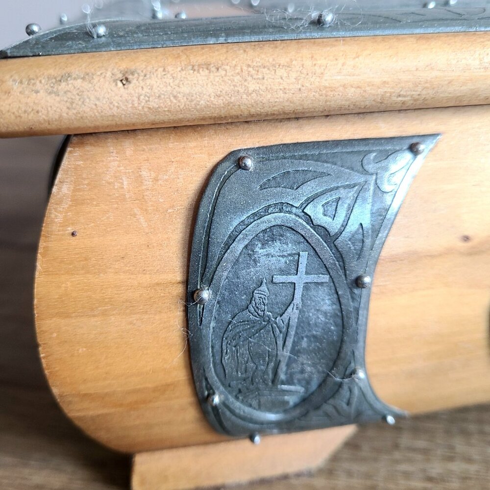 Vintage large Varsovia wooden jewelry box w pewter metal details by Zaczewski. - Picture 13 of 13
